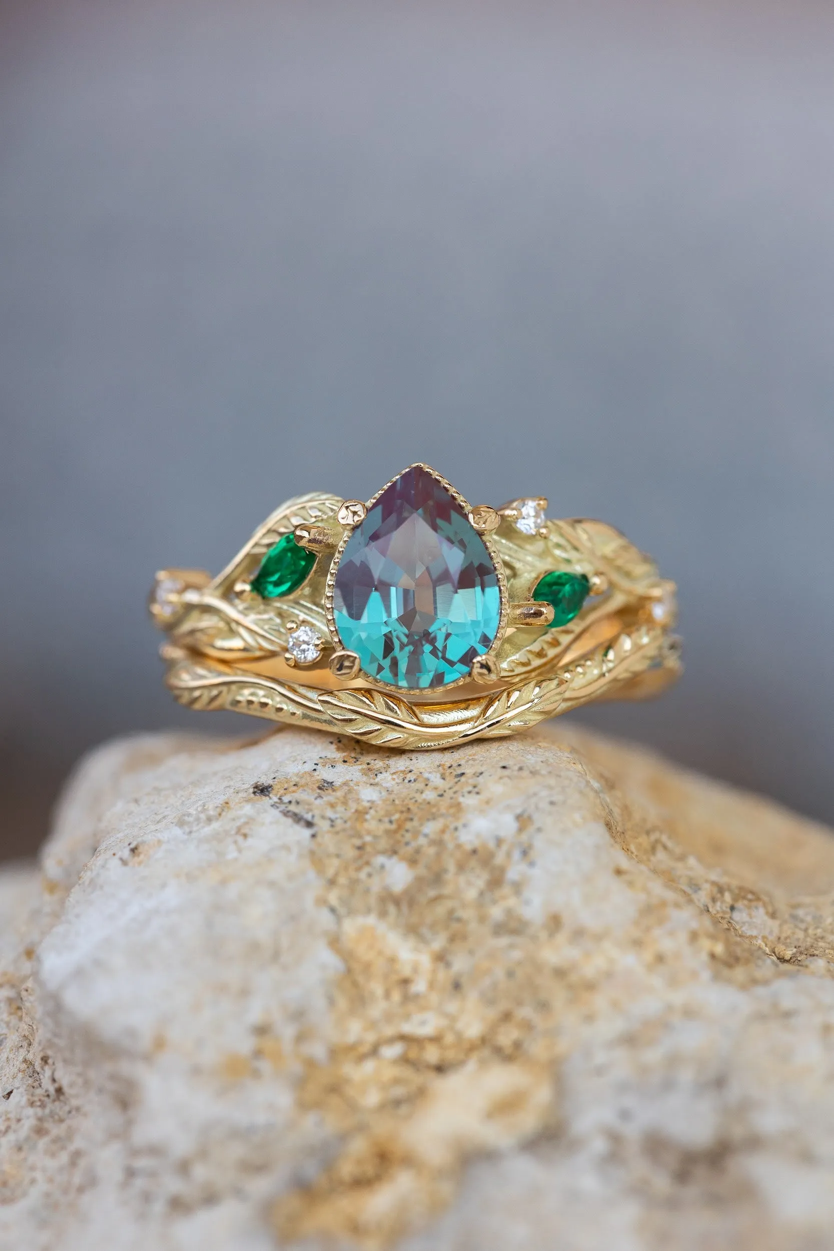 Alexandrite and accent emeralds bridal ring set, ethical gemstones engagement ring set / Patricia