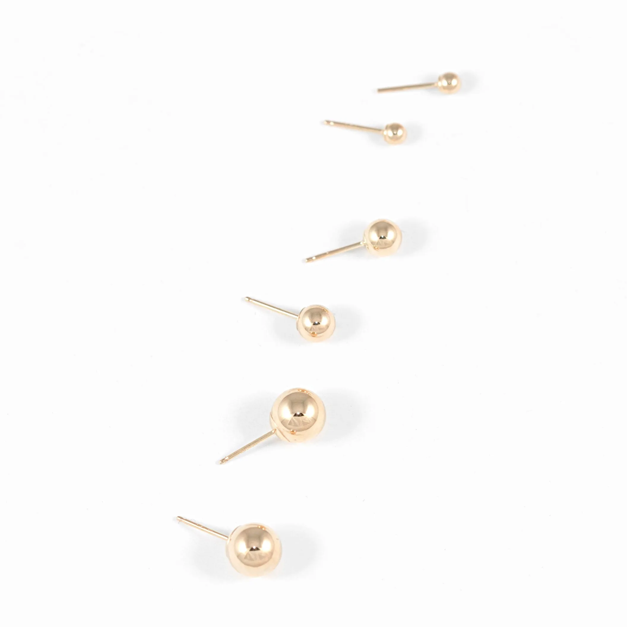 Ball Stud Earrings – 18k Yellow Gold – Small