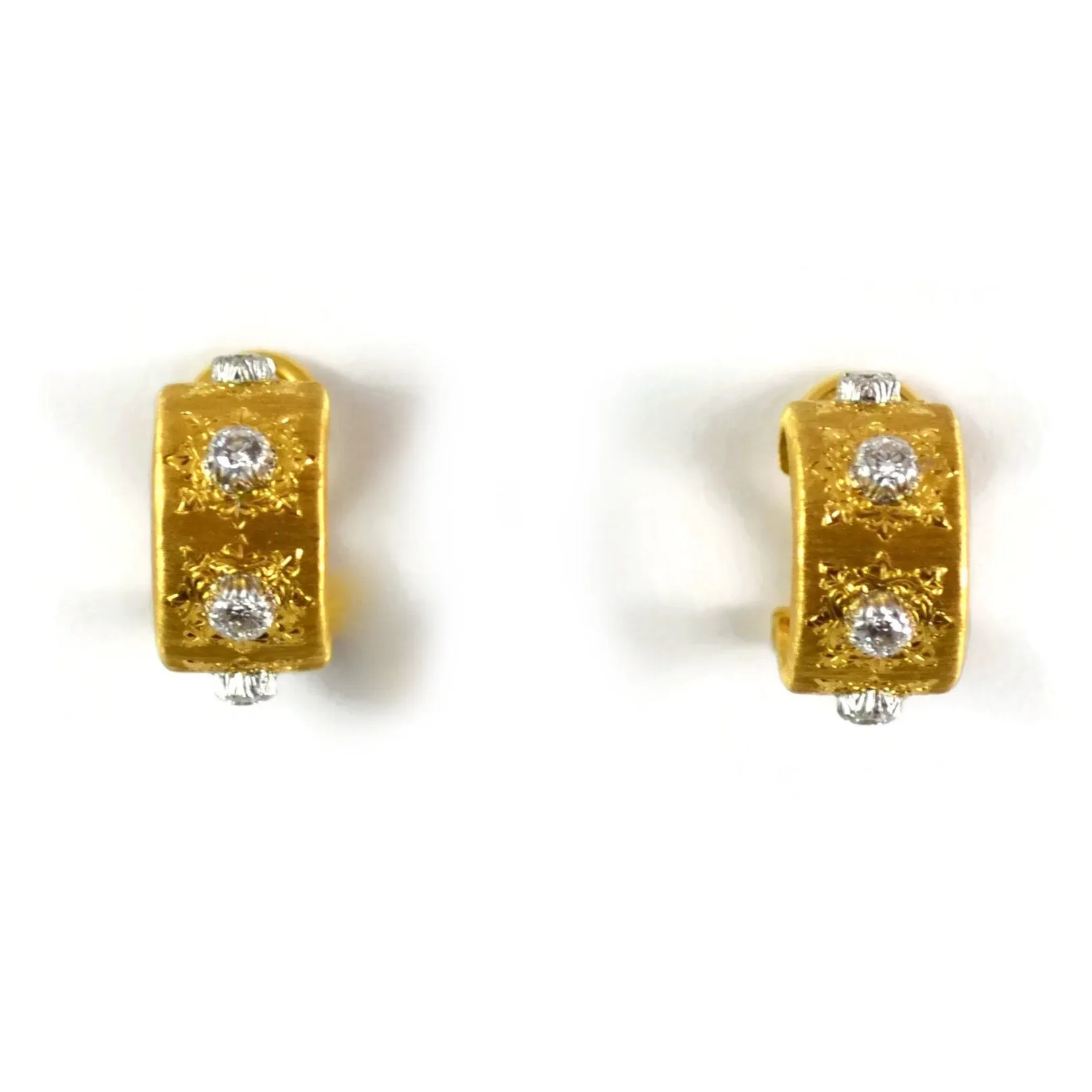 Buccellati - Macri Classica - Hoop Earrings with Diamonds, 18k Yellow Gold