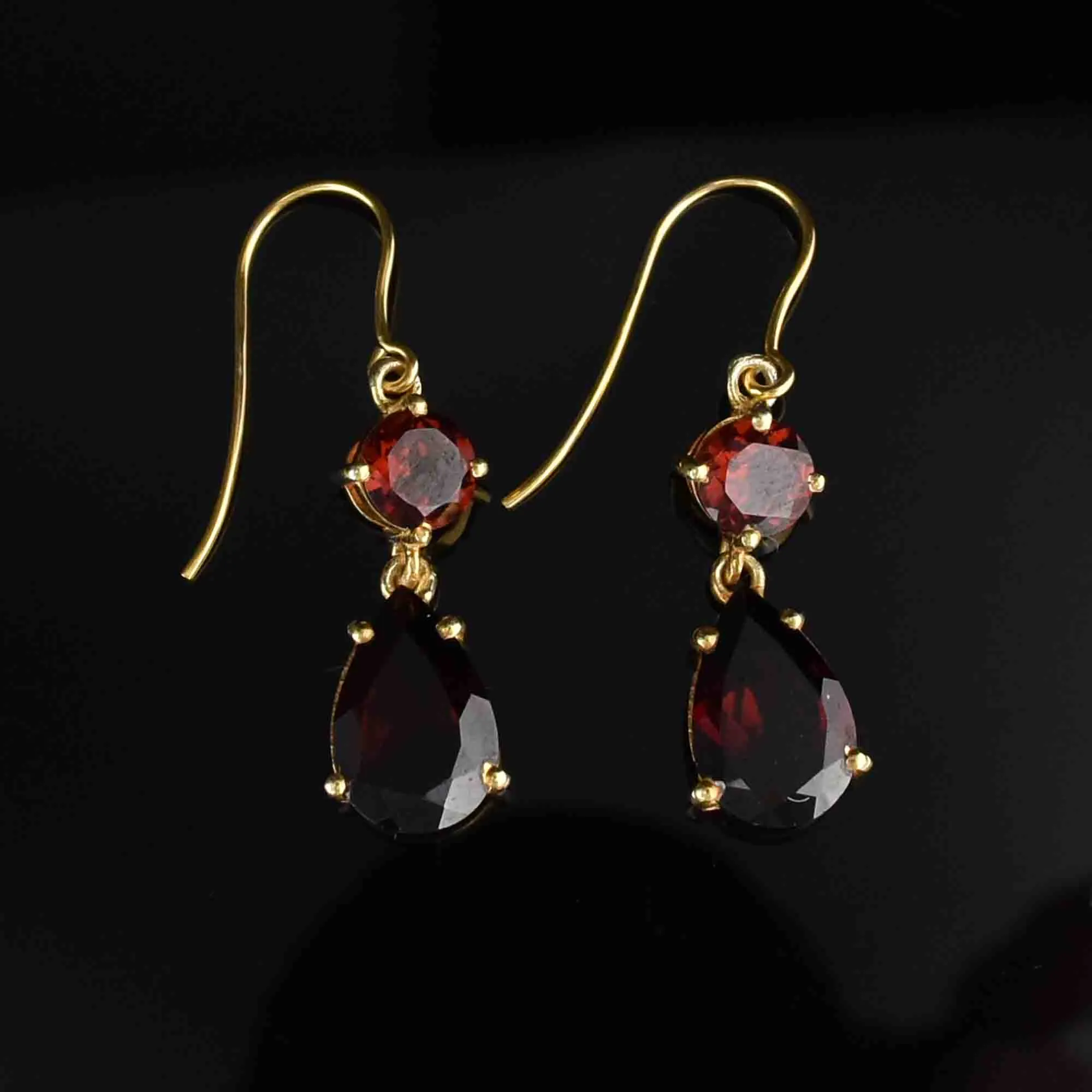 Edwardian Style Gold Garnet Dangle Earrings