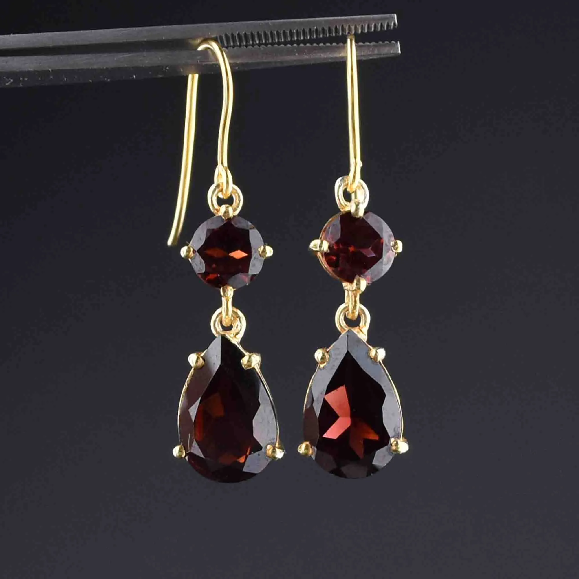 Edwardian Style Gold Garnet Dangle Earrings