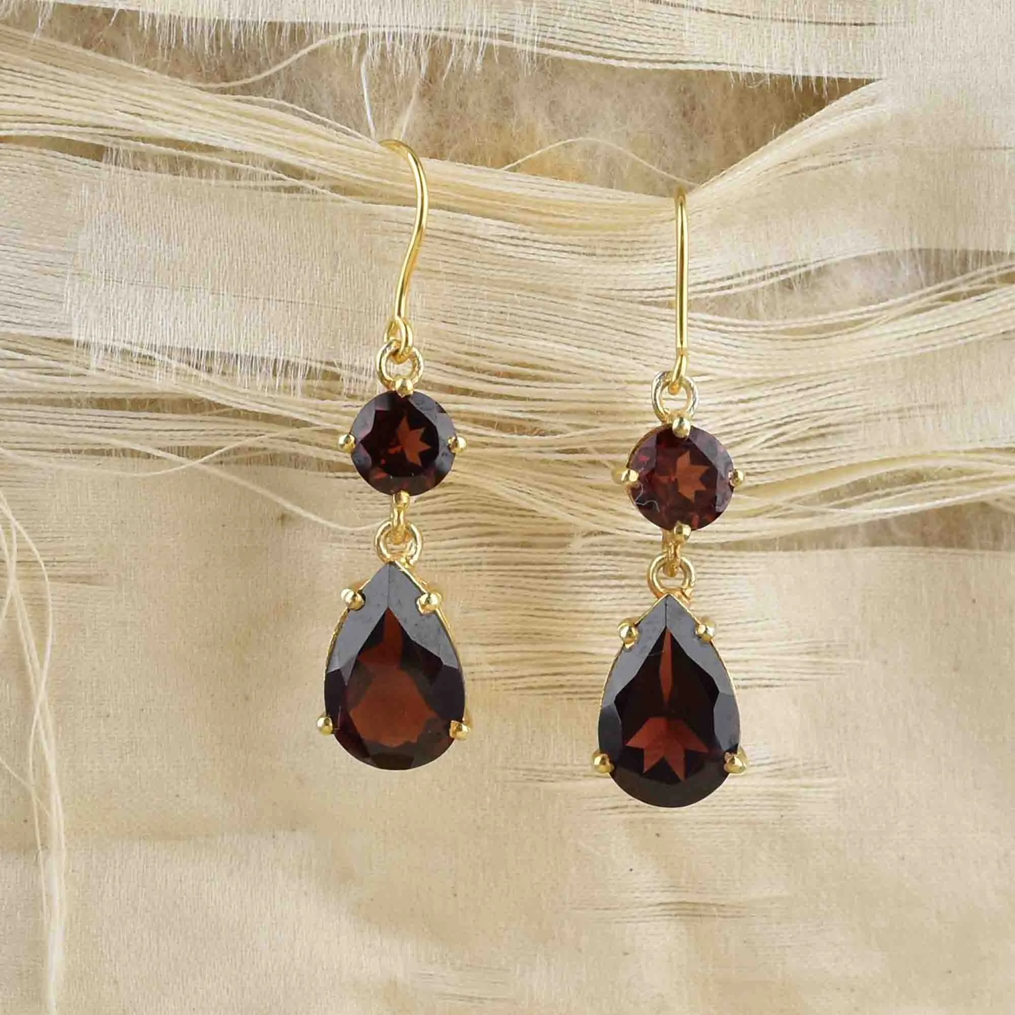 Edwardian Style Gold Garnet Dangle Earrings