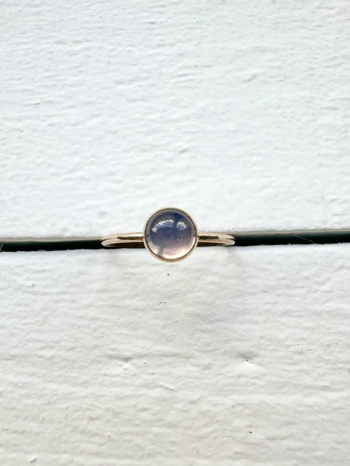 JANE HOLLINGER - Lavender Quartz ring in 14k Yellow Gold