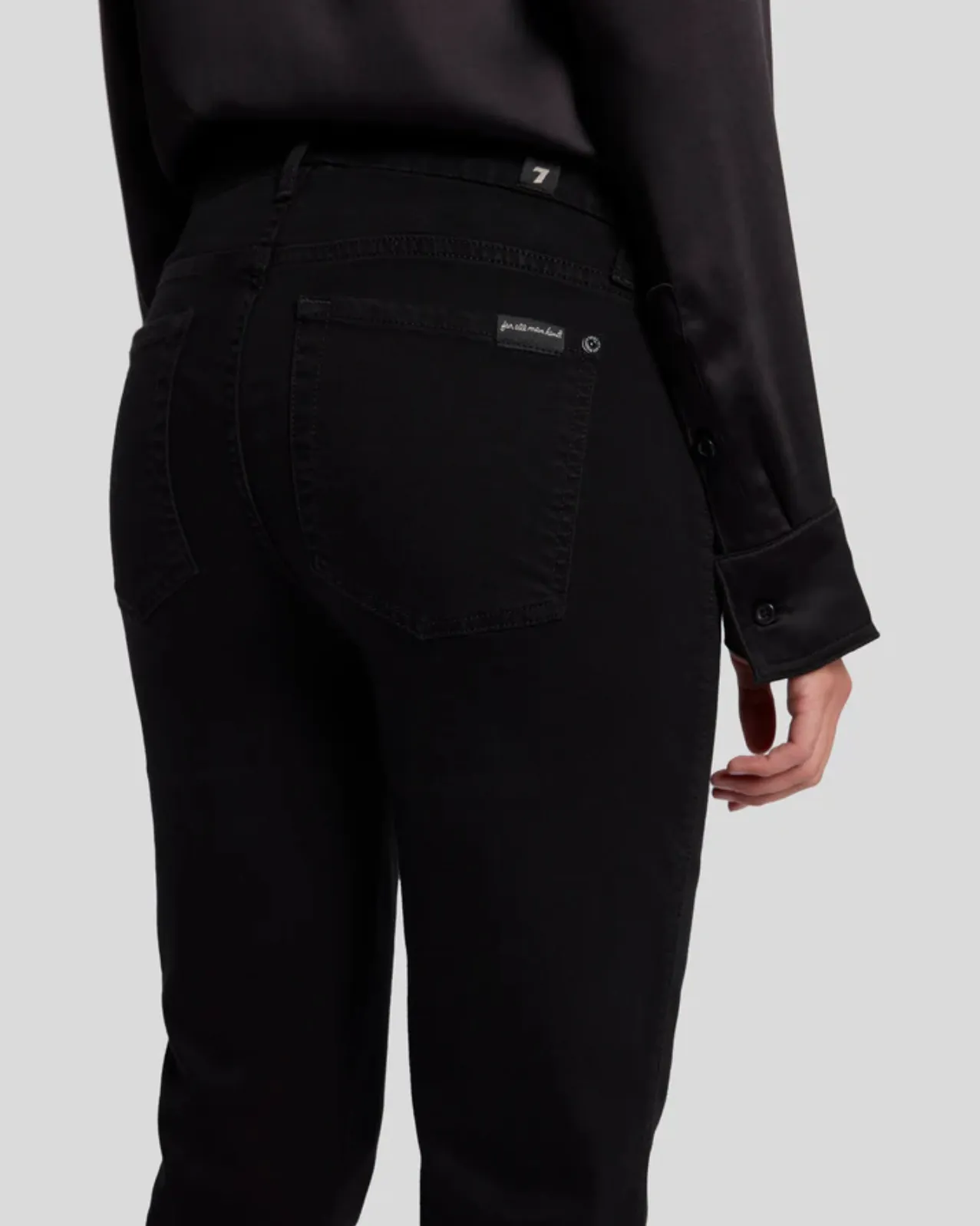 KIMMIE MID RISE STRAIGHT IN RINSE BLACK