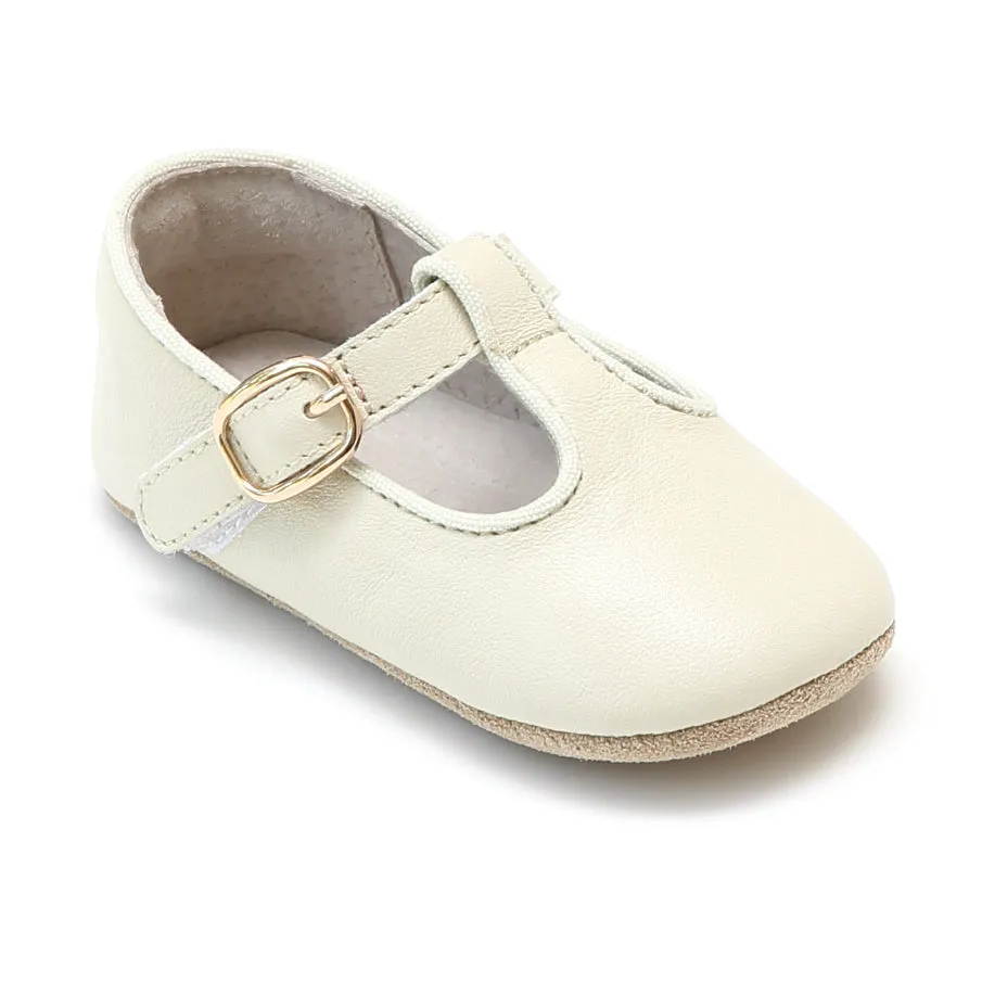 L'Amour Infant Girls Evie T-Strap Crib Shoe