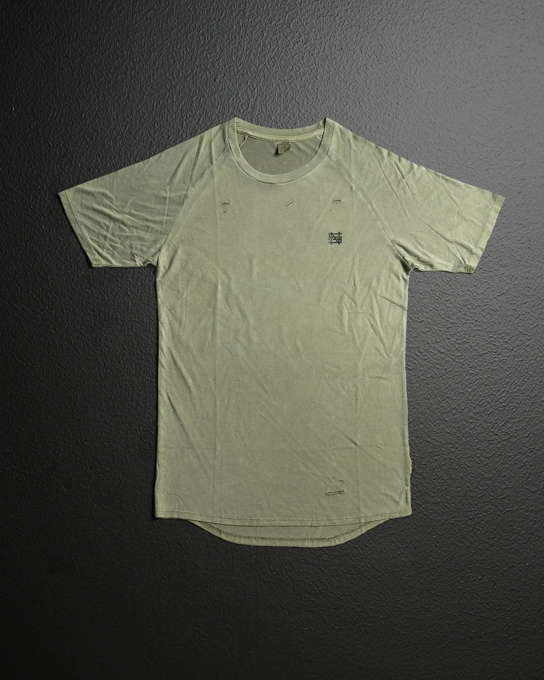 MOTO DISTRESSED TEE - OLIVE