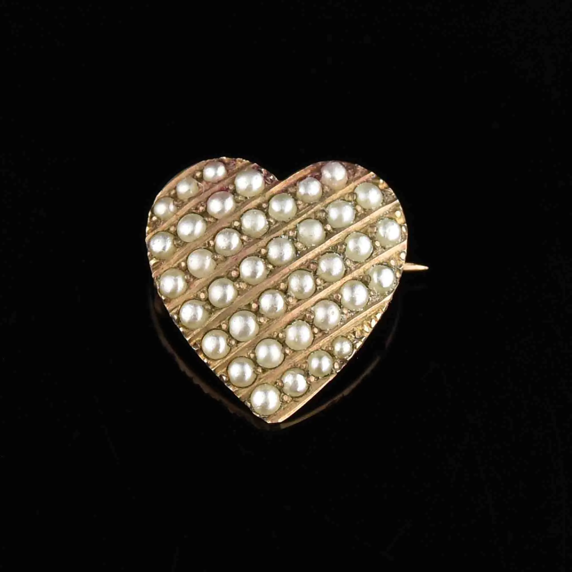 Vintage 10K Gold Seed Pearl Heart Brooch